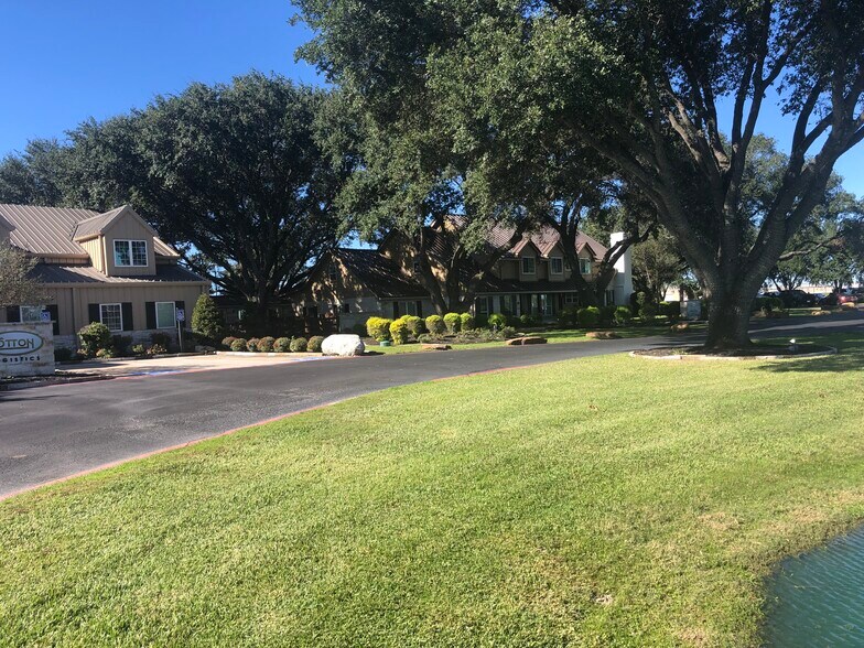 More Photos Of 5443 Katy Hockley Cut-Off Rd, Katy Industrial For Sale