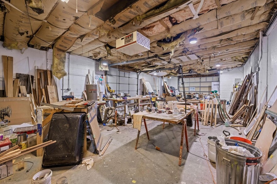 More Photos Of 26 Schmarbeck Ave, Buffalo Warehouse For Sale