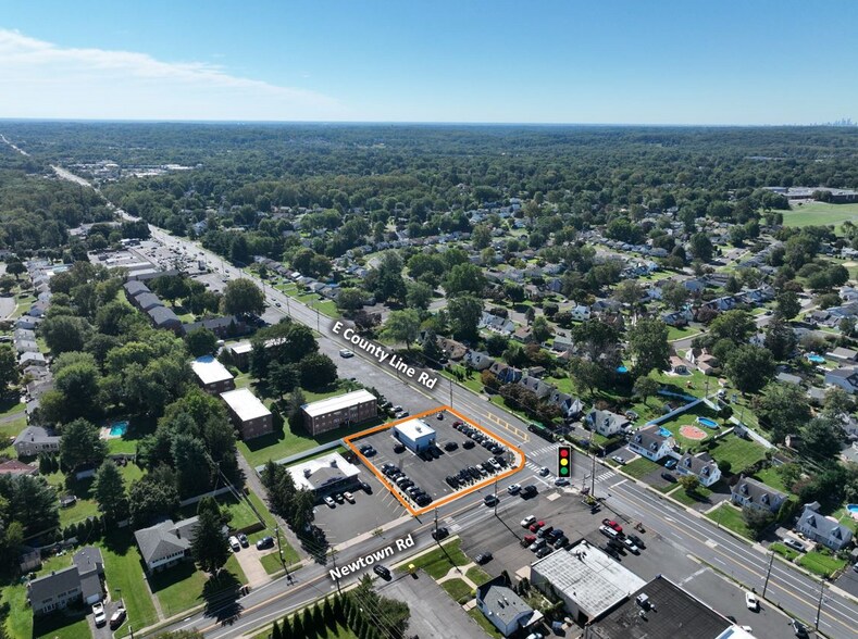 More Photos Of 305 E County Line Rd, Hatboro Auto Dealership For Sale