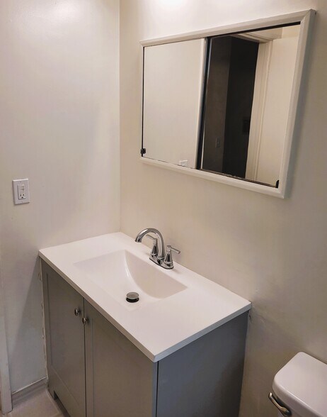More Photos Of 6500 Shirley Ave, Reseda Apartments For Sale