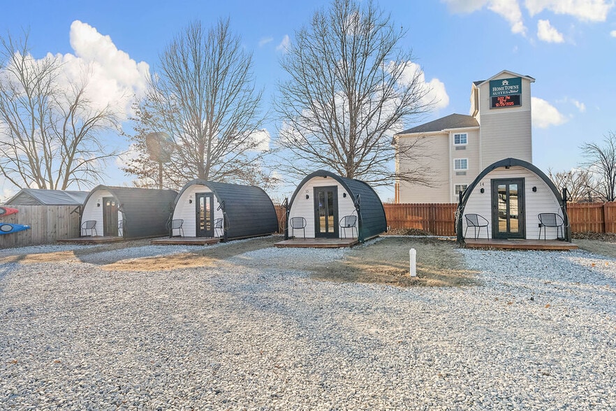 More Photos Of 3400 S Walton Blvd, Bentonville Hotel For Sale