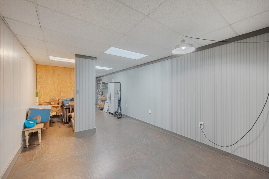More Photos Of 5290 W State Highway 31, Corsicana Office Residential For Lease