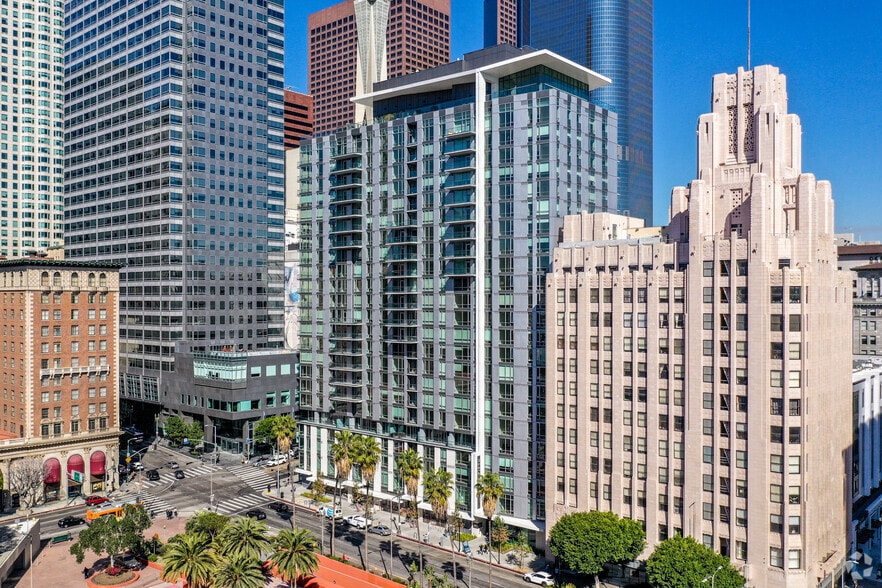 Primary Photo Of 427 W 5th St, Los Angeles Apartments For Lease