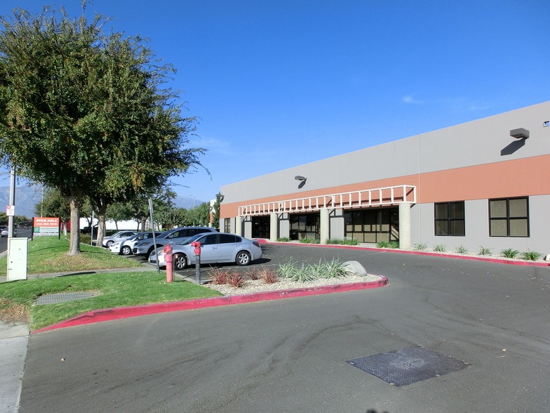 More Photos Of 1609 S Grove Ave, Ontario Warehouse For Lease