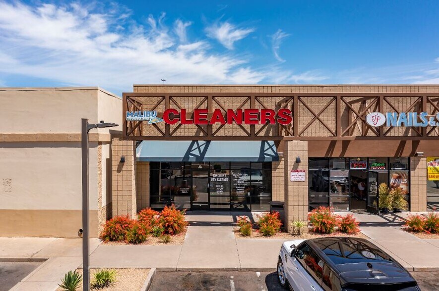 More Photos Of 4030 E Thunderbird Rd, Phoenix Storefront Retail Office For Lease