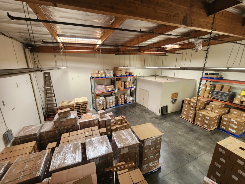 More Photos Of 236 Clary Ave, San Gabriel Warehouse For Sale