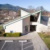 Primary Photo Of 512 Walker Ave, Ashland General Retail For Sale