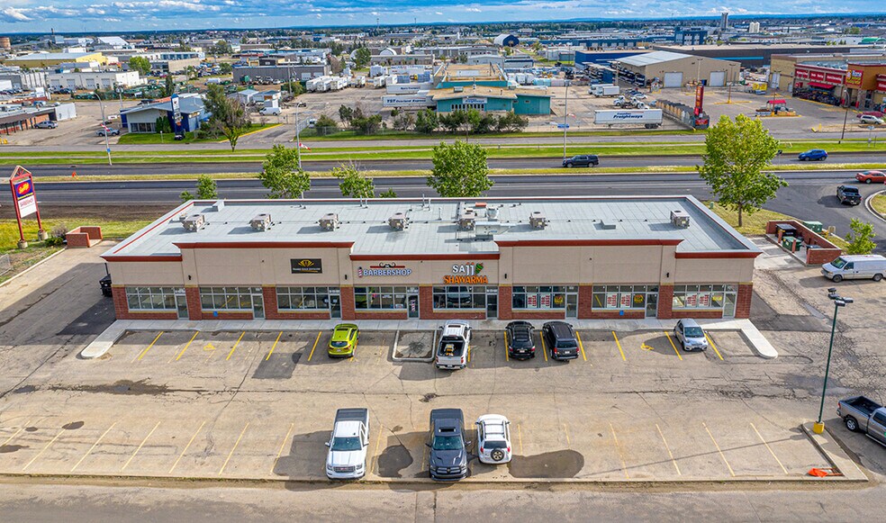 More Photos Of 11020 100 Ave, Grande Prairie General Retail For Lease