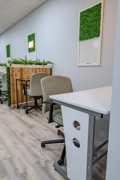 More Photos Of 642-660 SW Port St Lucie Blvd, Port Saint Lucie Coworking Space