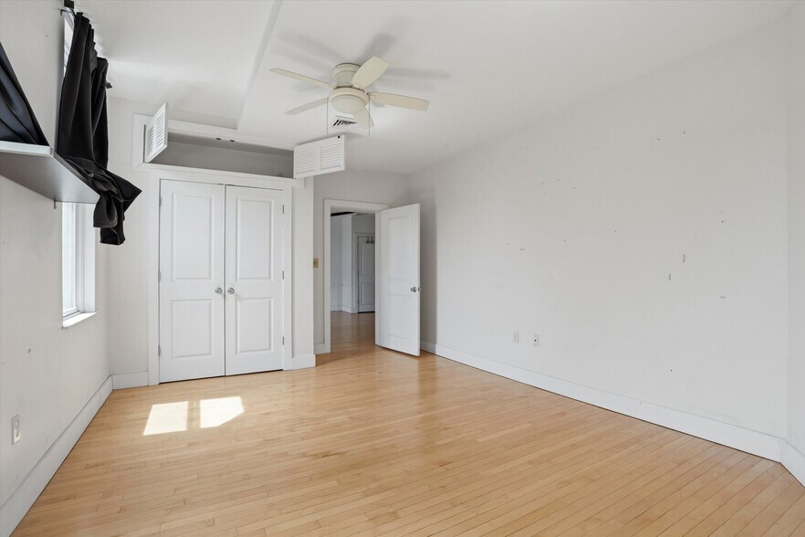 More Photos Of 1600 E Passyunk Ave, Philadelphia Storefront Retail Residential For Sale