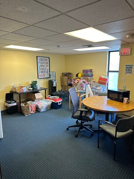 More Photos Of 1534 Dorchester Ave, Dorchester Storefront Retail Office For Lease
