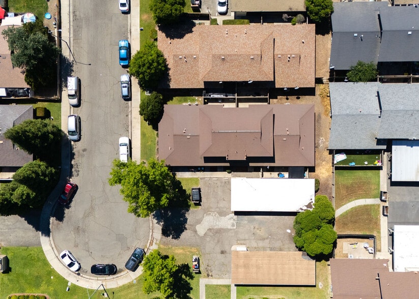 More Photos Of 3321 Santa Rosa Ct, Merced Apartments For Sale