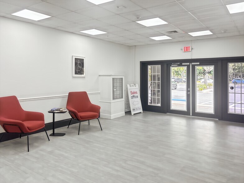 More Photos Of 300 E Bay Dr, Largo Coworking Space