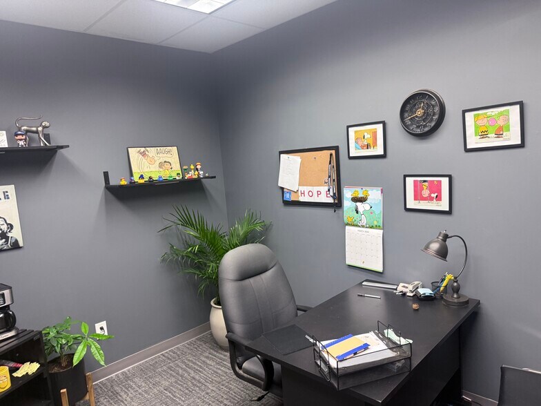 More Photos Of 36 Cady Hill Blvd, Saratoga Springs Office For Lease