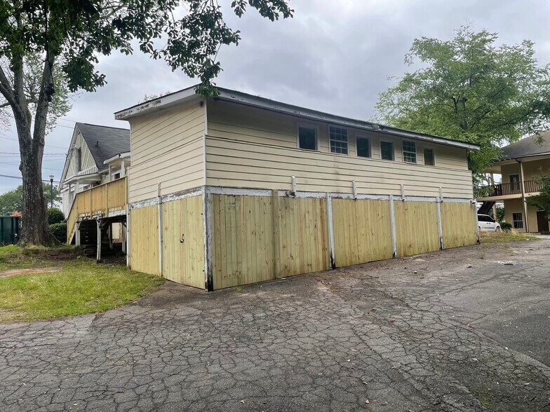 More Photos Of 6277 Memorial Dr, Stone Mountain Medical For Sale