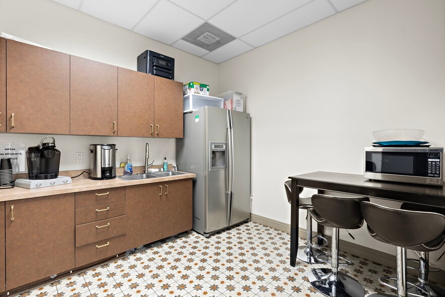 More Photos Of 31601 Avenida Los Cerritos Rd, San Juan Capistrano Office For Sale