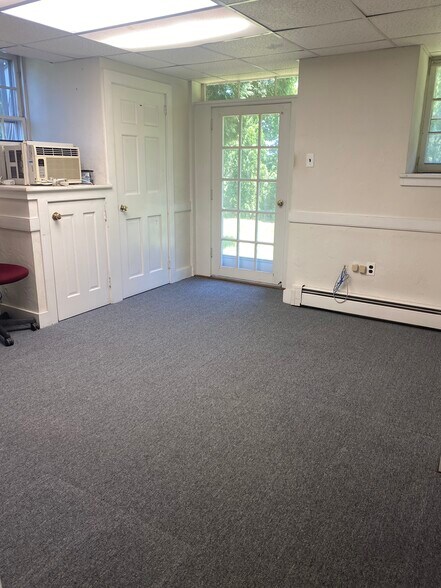 More Photos Of 1100-1140 Sumneytown Pike, Lansdale Office For Lease