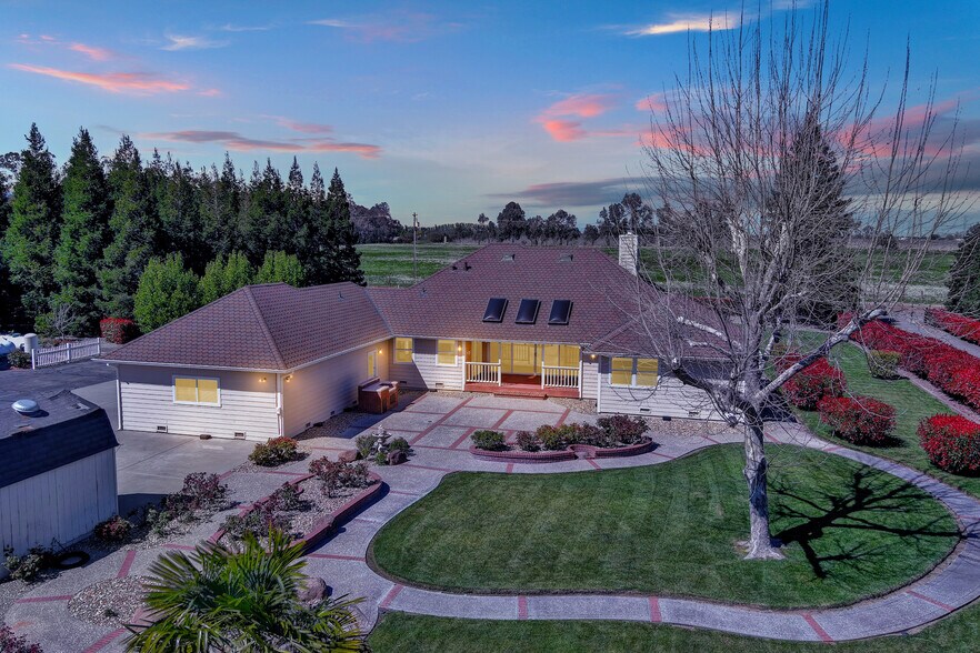 More Photos Of 5050 Melissa Ln, Vacaville Light Manufacturing For Sale