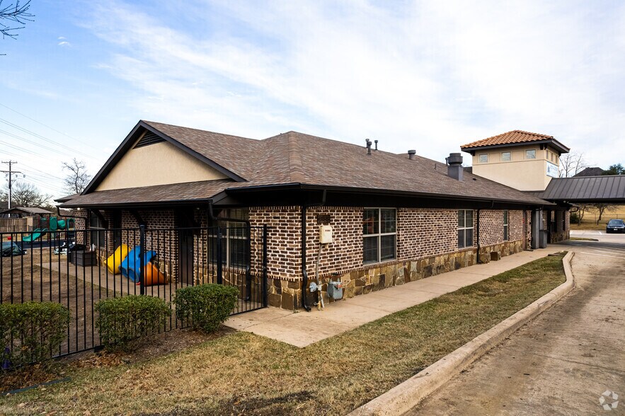Primary Photo Of 1358 Robinson Rd, Denton Daycare Center For Sale