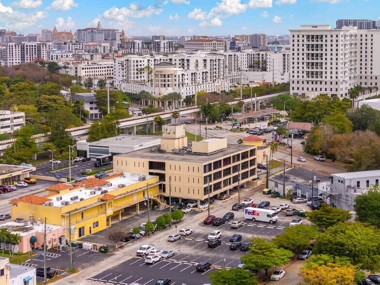 More Photos Of 420 S Dixie Hwy, Coral Gables Loft Creative Space For Sale