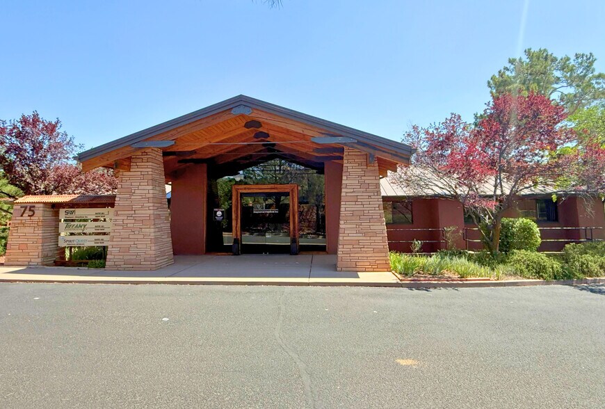 Primary Photo Of 75 Kallof Pl, Sedona Medical For Lease