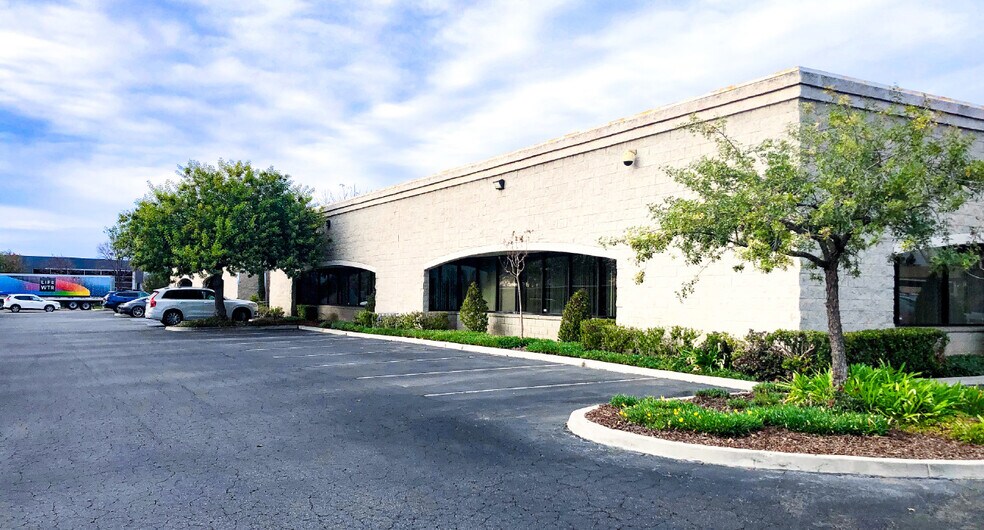 More Photos Of 7580 N Ingram Ave, Fresno Office For Lease