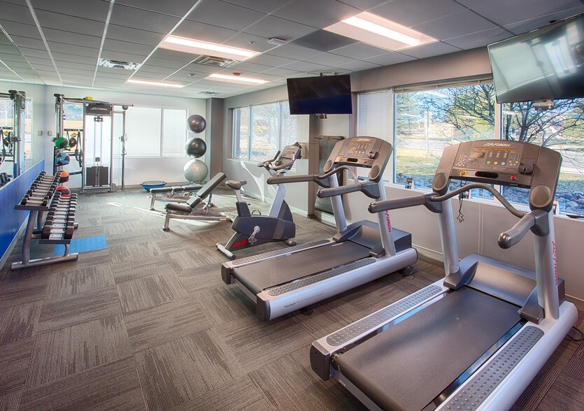 More Photos Of 400 Inverness Pky, Englewood Office For Lease