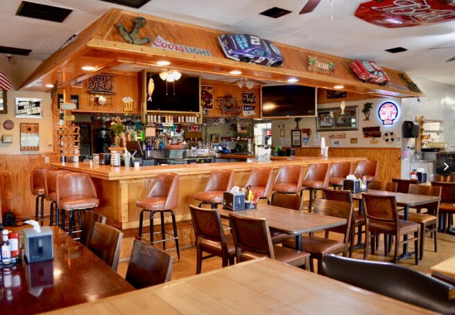 More Photos Of 23525 State Rd 40, Astor Restaurant For Sale