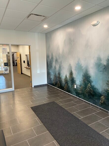 More Photos Of 101 Orchard Dr, Trafford Medical For Lease