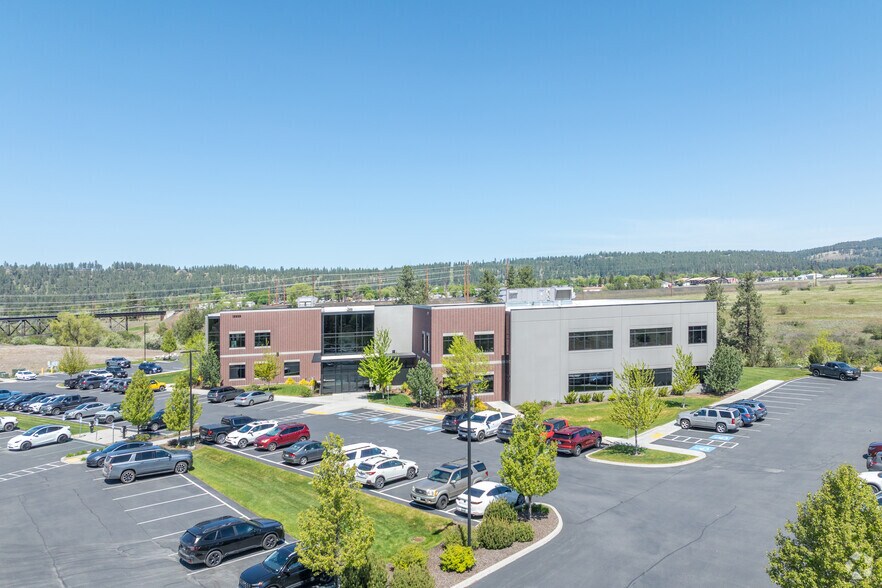 More Photos Of 12939 E Pinecroft Way, Spokane Valley Office For Lease