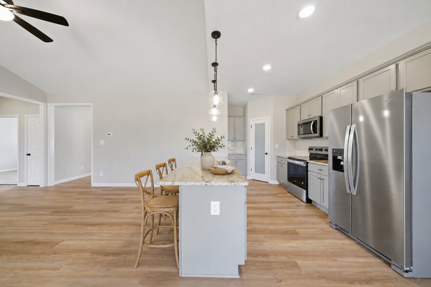 More Photos Of 9315 Turkey Way, Middlesex Manufactured Housing Mobile Home Park For Sale