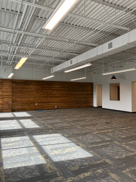More Photos Of 1330 Win Hentschel Blvd, West Lafayette Office For Lease