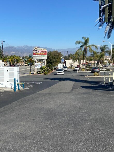 More Photos Of 508-560 S Workman Mill Rd, La Puente Unknown For Lease