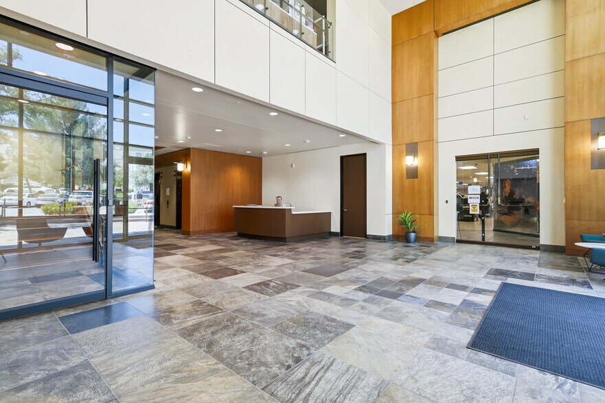 More Photos Of 28515 Westinghouse Pl, Valencia Office For Sale