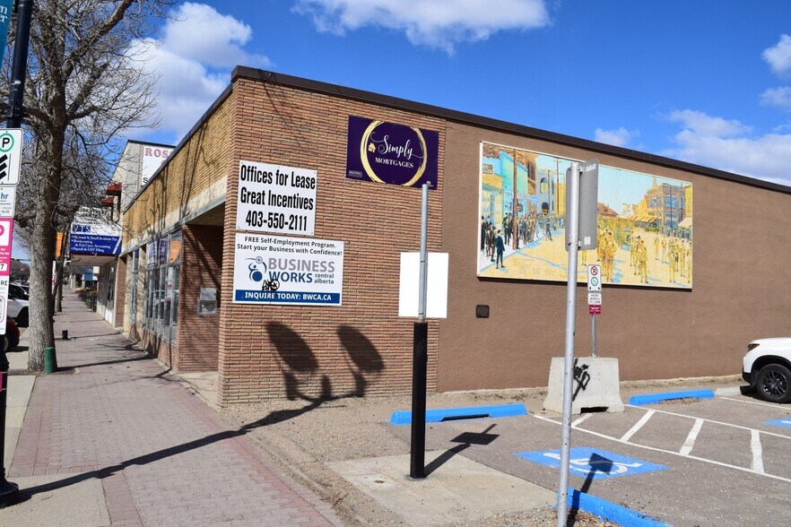 More Photos Of 4730 50 St, Red Deer Storefront Retail Office For Sale