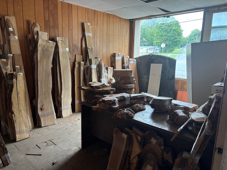 More Photos Of 2730 State Route 12B, Deansboro Auto Dealership For Sale