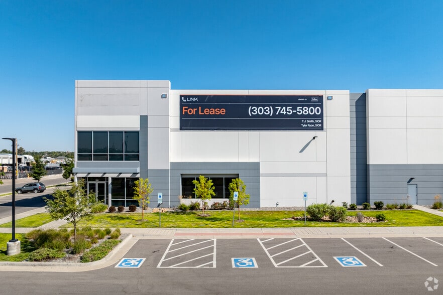 More Photos Of 7450 Clayton St, Denver Warehouse For Lease