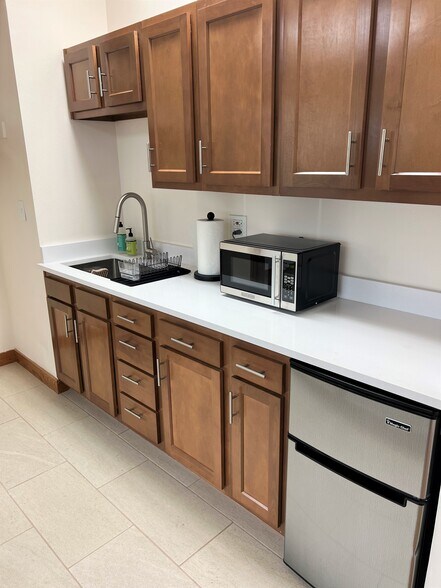 More Photos Of 5600 Arapahoe Ave, Boulder Office For Sale