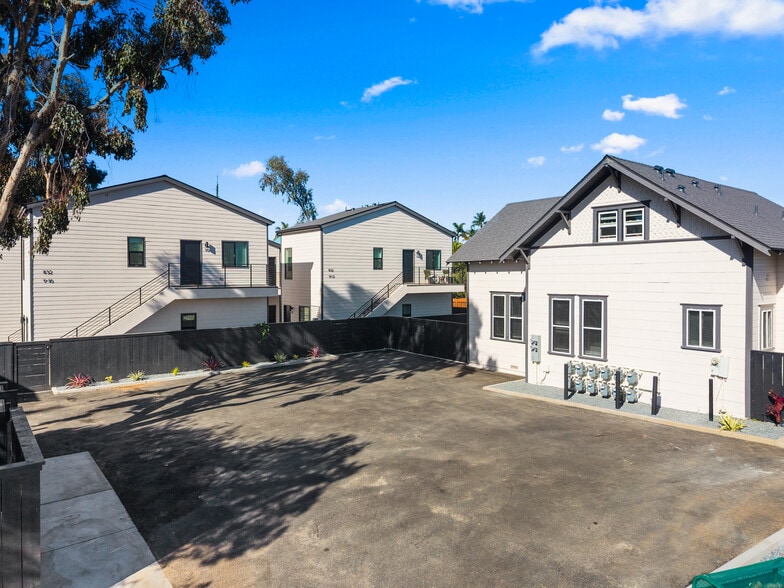 More Photos Of 832 Desty St, San Diego Apartments For Sale