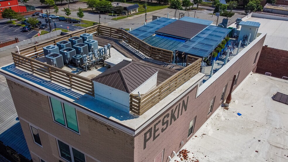 More Photos Of 21 E Athens St, Winder General Retail For Sale