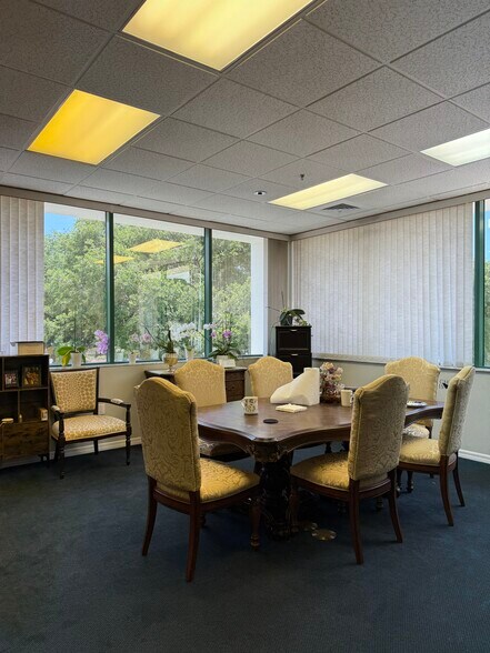 More Photos Of 9240 Bonita Beach Rd, Bonita Springs Medical For Lease