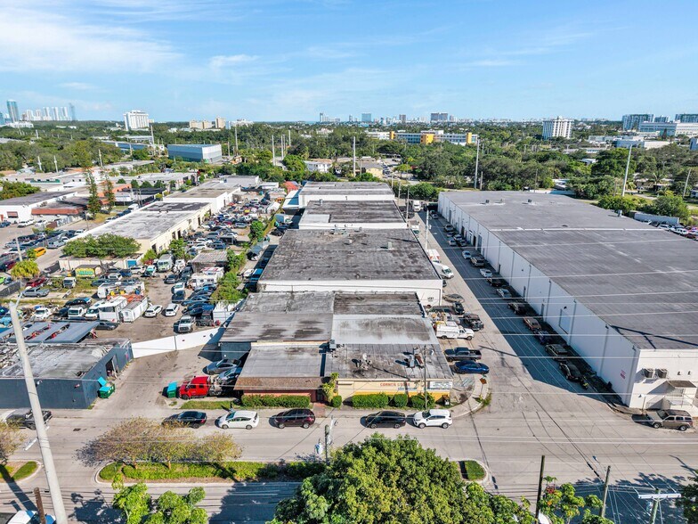 More Photos Of 12955 NE 14th Ave, North Miami Warehouse For Sale