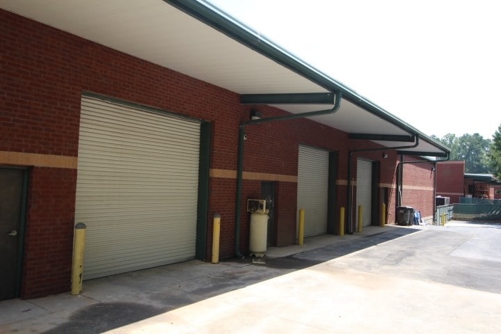 More Photos Of 1845 S Lee Ct, Buford Flex For Lease