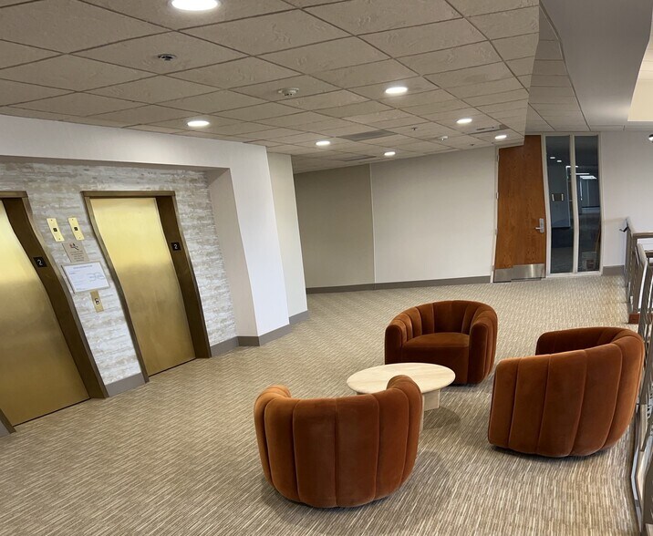 More Photos Of 10540 White Rock Rd, Rancho Cordova Office For Lease