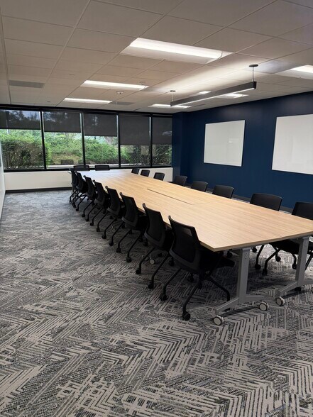 More Photos Of 6041 S Syracuse Way, Greenwood Village Coworking Space