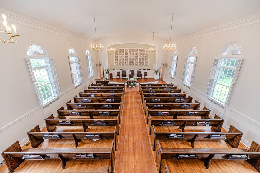More Photos Of 211 Main st, Broadway Religious Facility For Sale