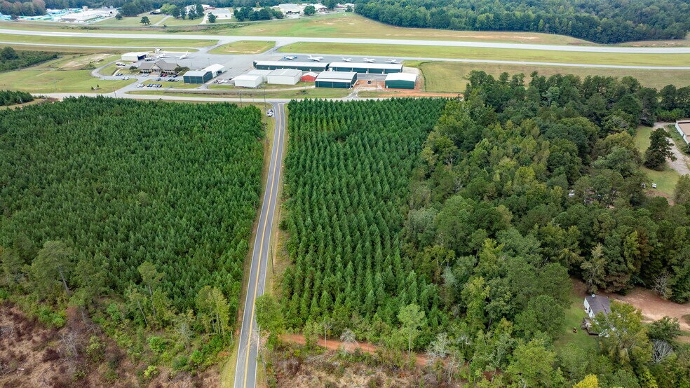 More Photos Of 2640 Union Point Highway, Greensboro Land For Sale