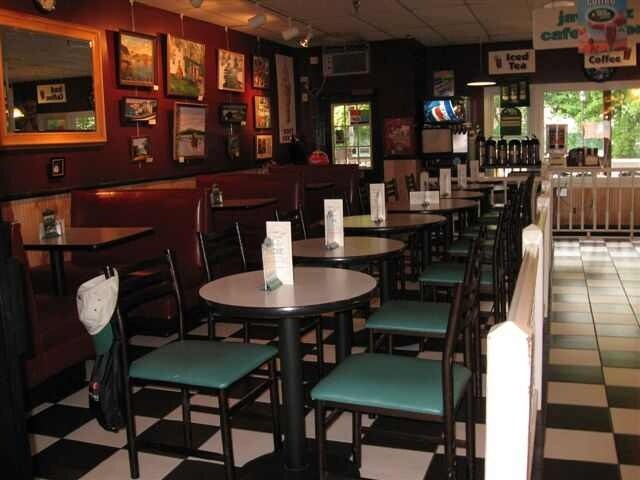 More Photos Of 318 Delaware Ave, Delmar Freestanding For Lease