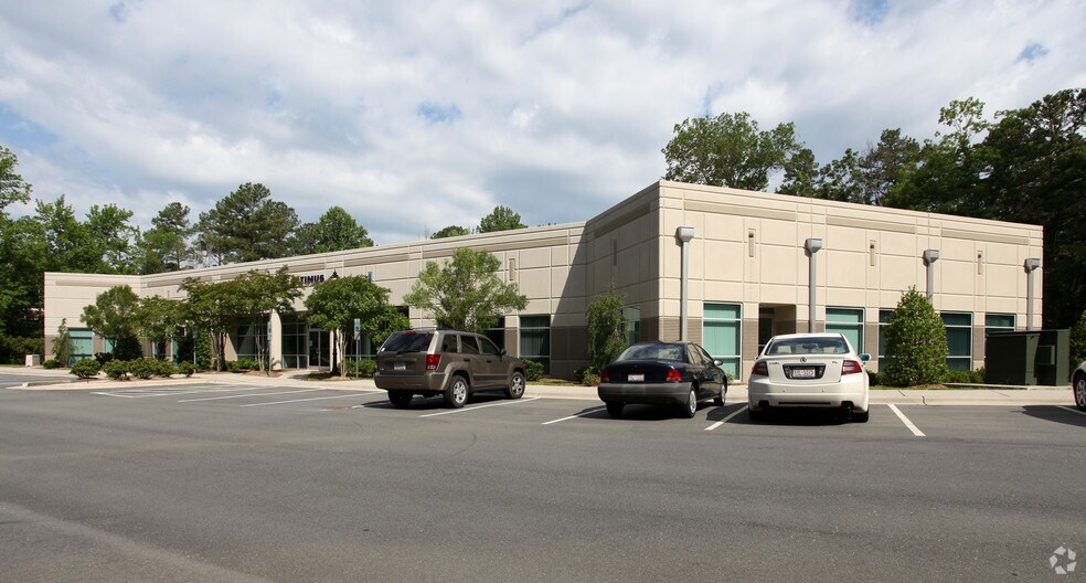 Primary Photo Of 15000 Weston Pky, Cary Coworking Space