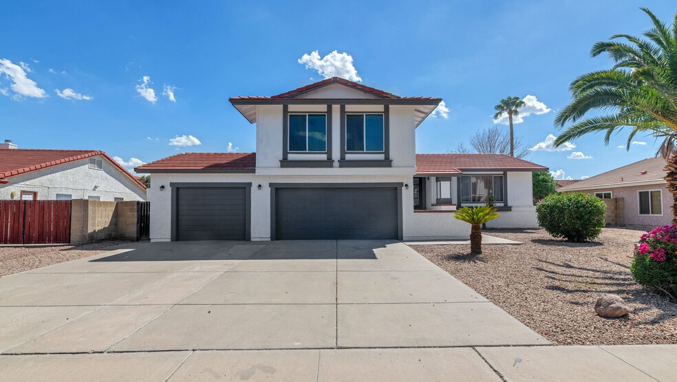 More Photos Of 1927 E Crocus Dr, Phoenix Specialty For Sale